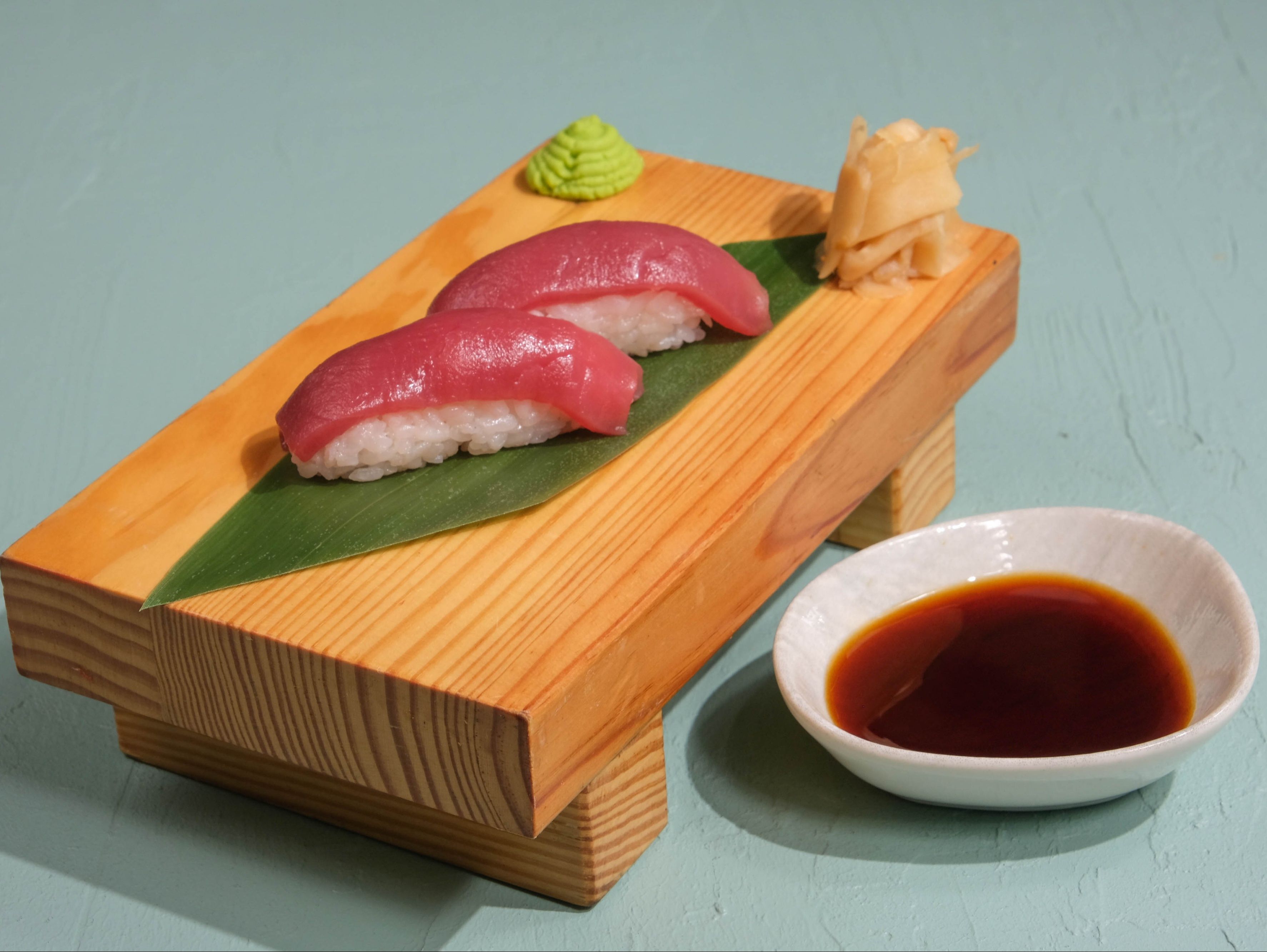 Maguro Nigiri (2 Pcs.)