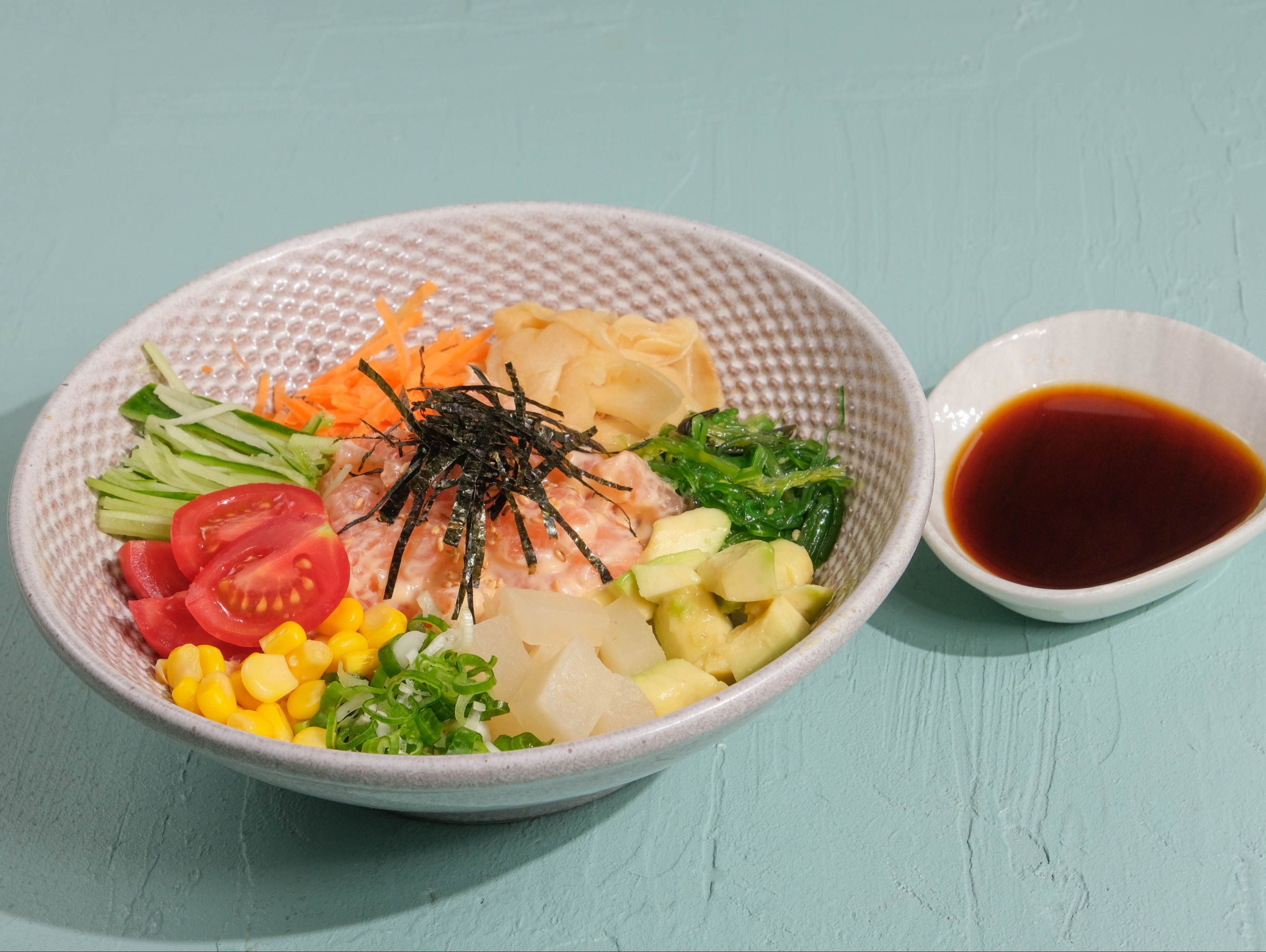 Somon Poke Bowl