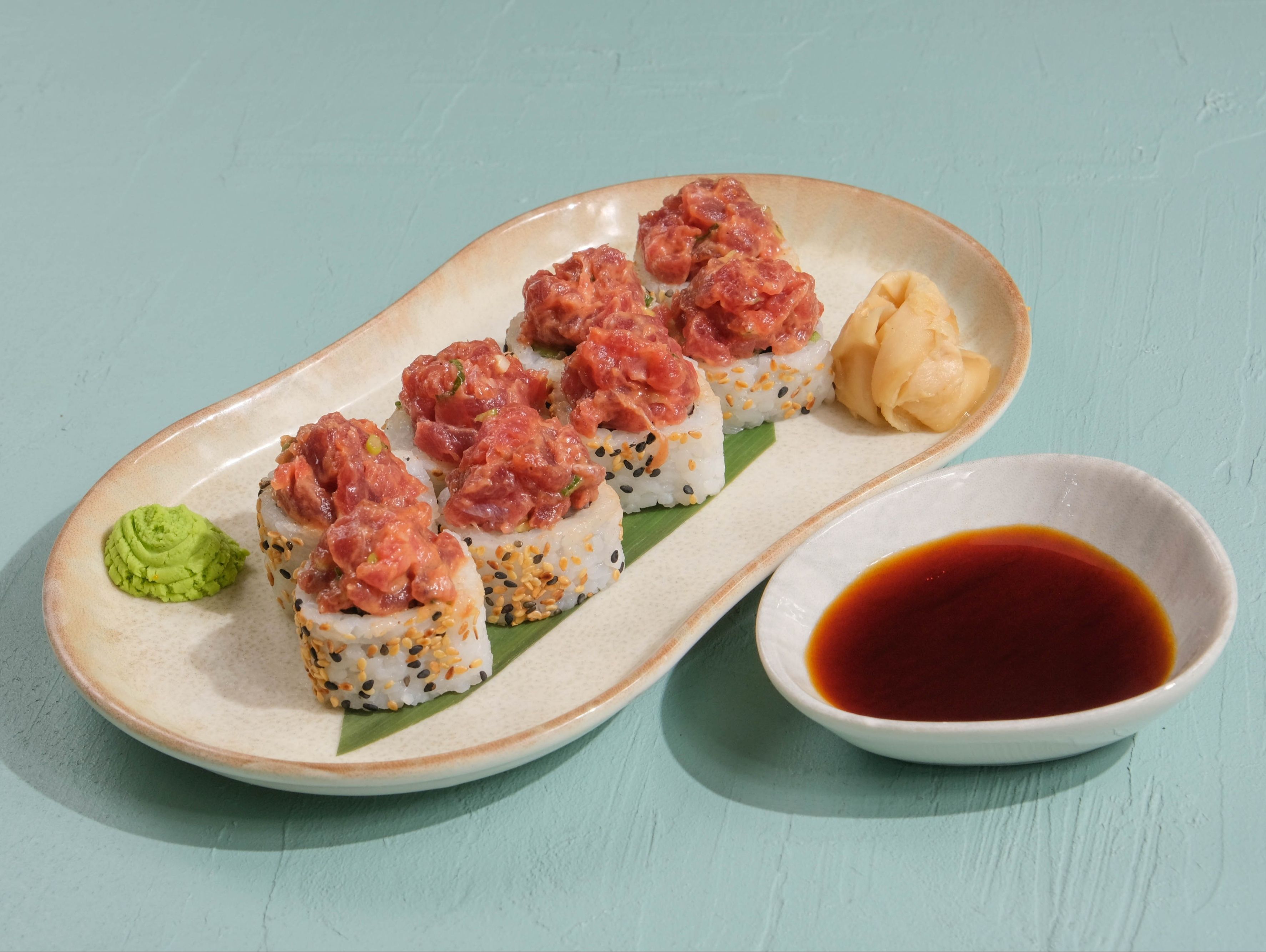 Maguro Tartar Roll (8 pcs.)