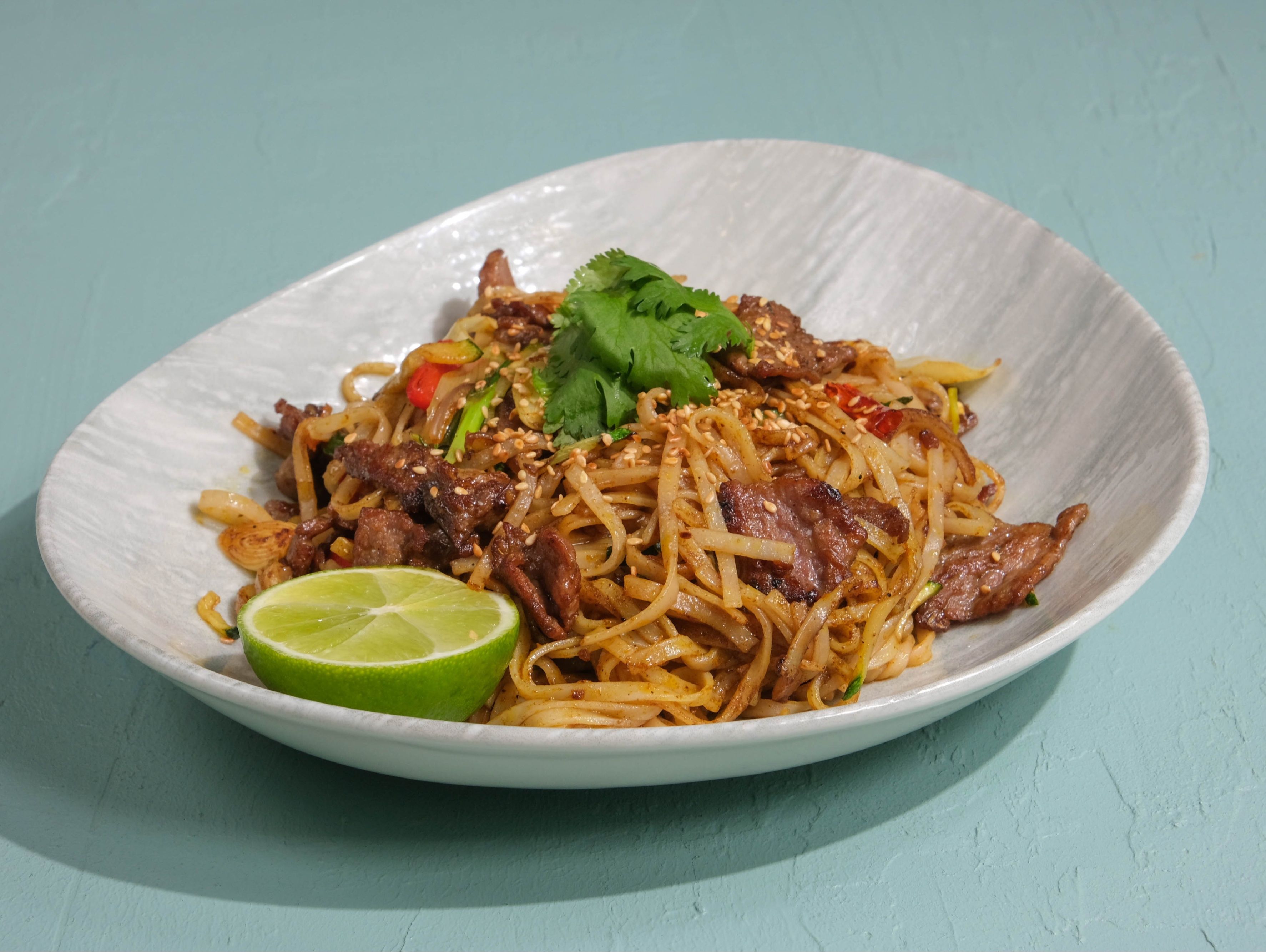 Singapur Sokak Usulü Noodle