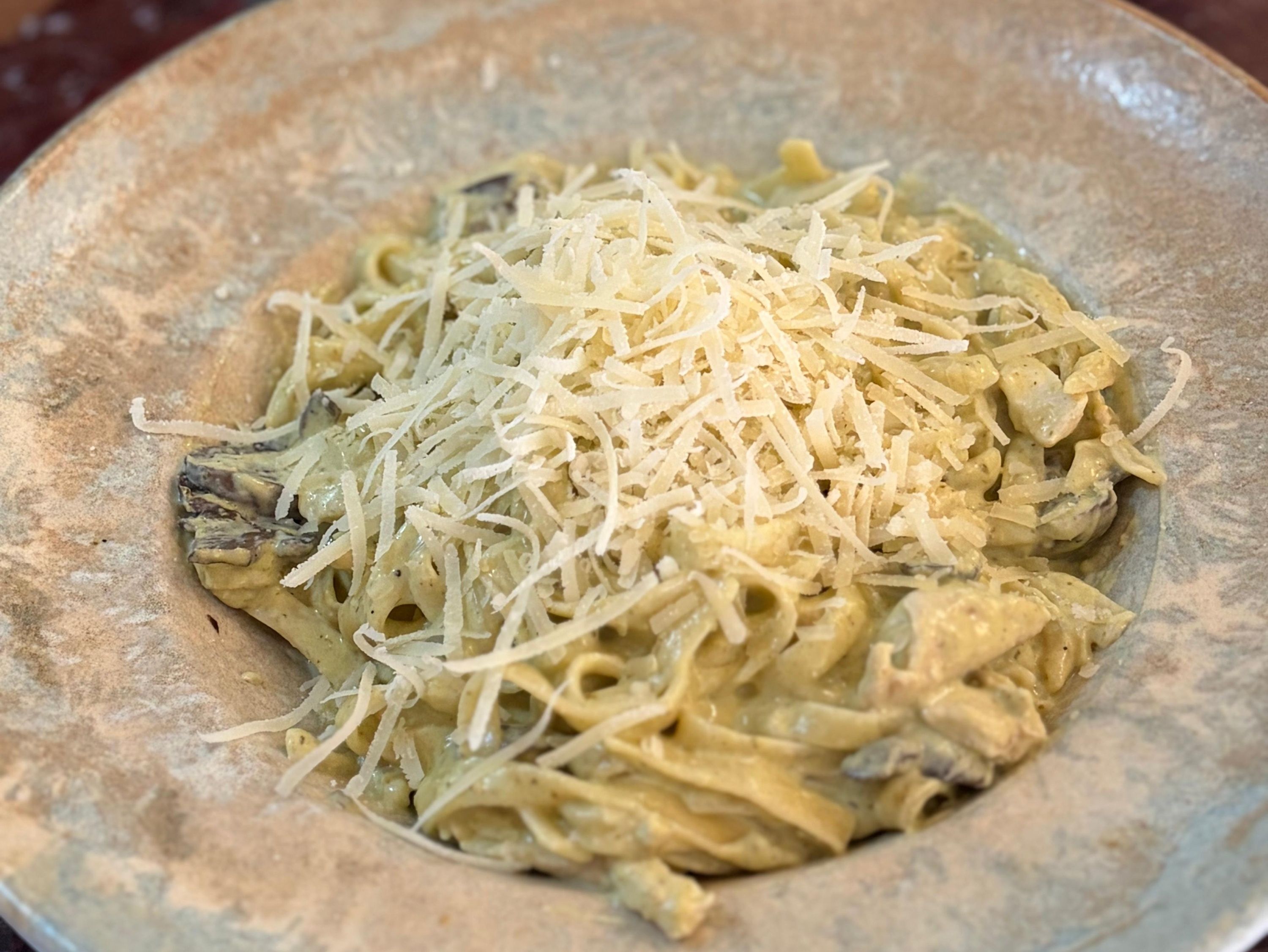 Fesleğen Pesto Fettuccine