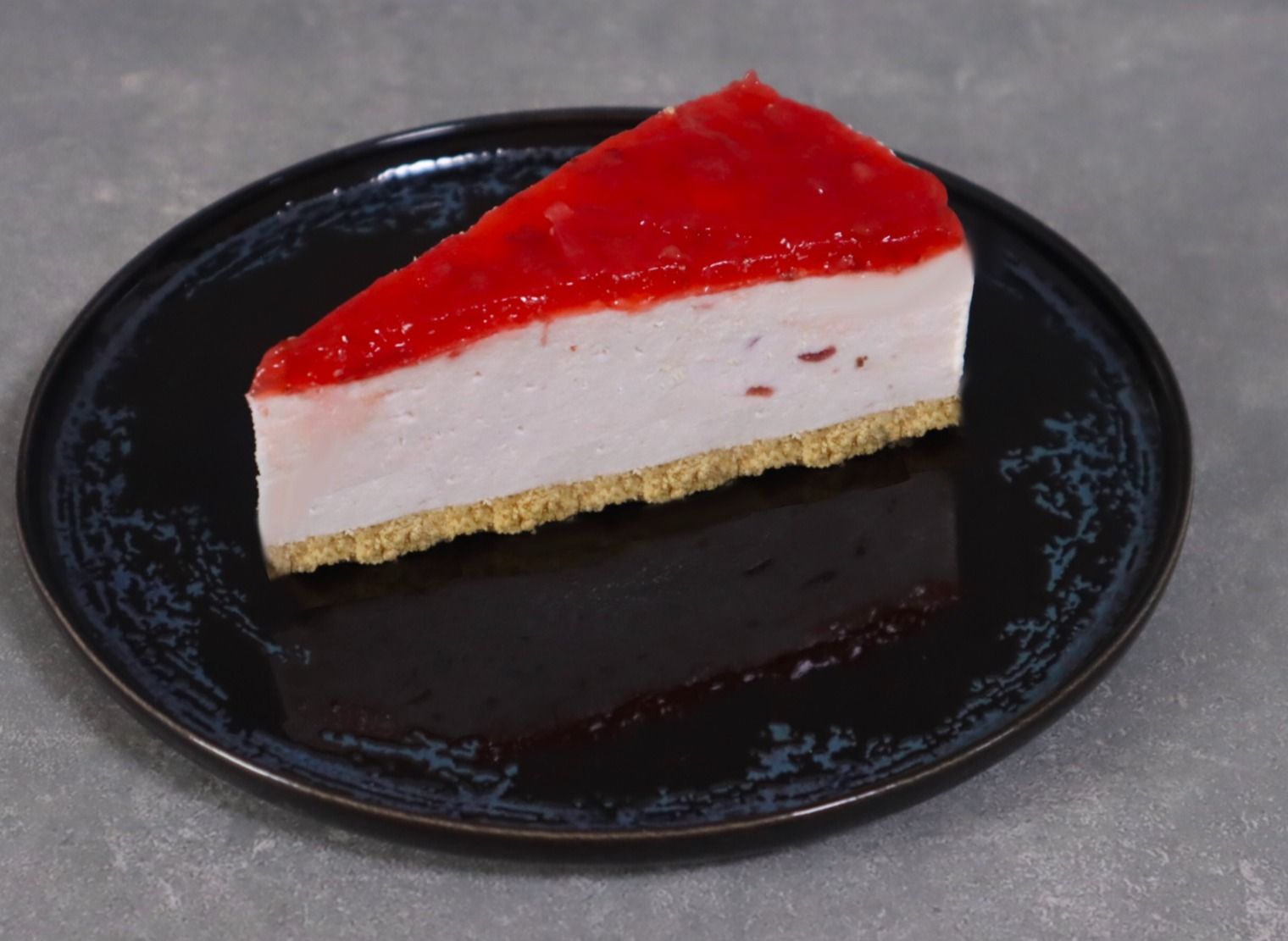 Çilekli Cheesecake (150 gr.)