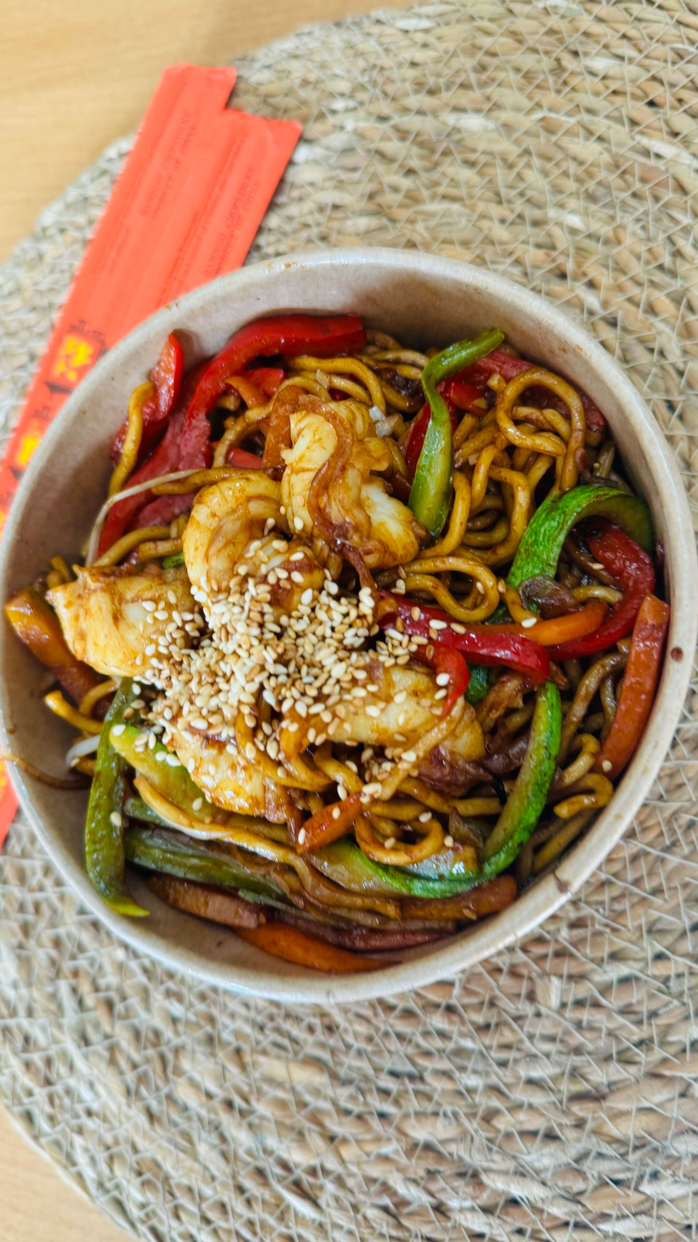 Karidesli Noodle