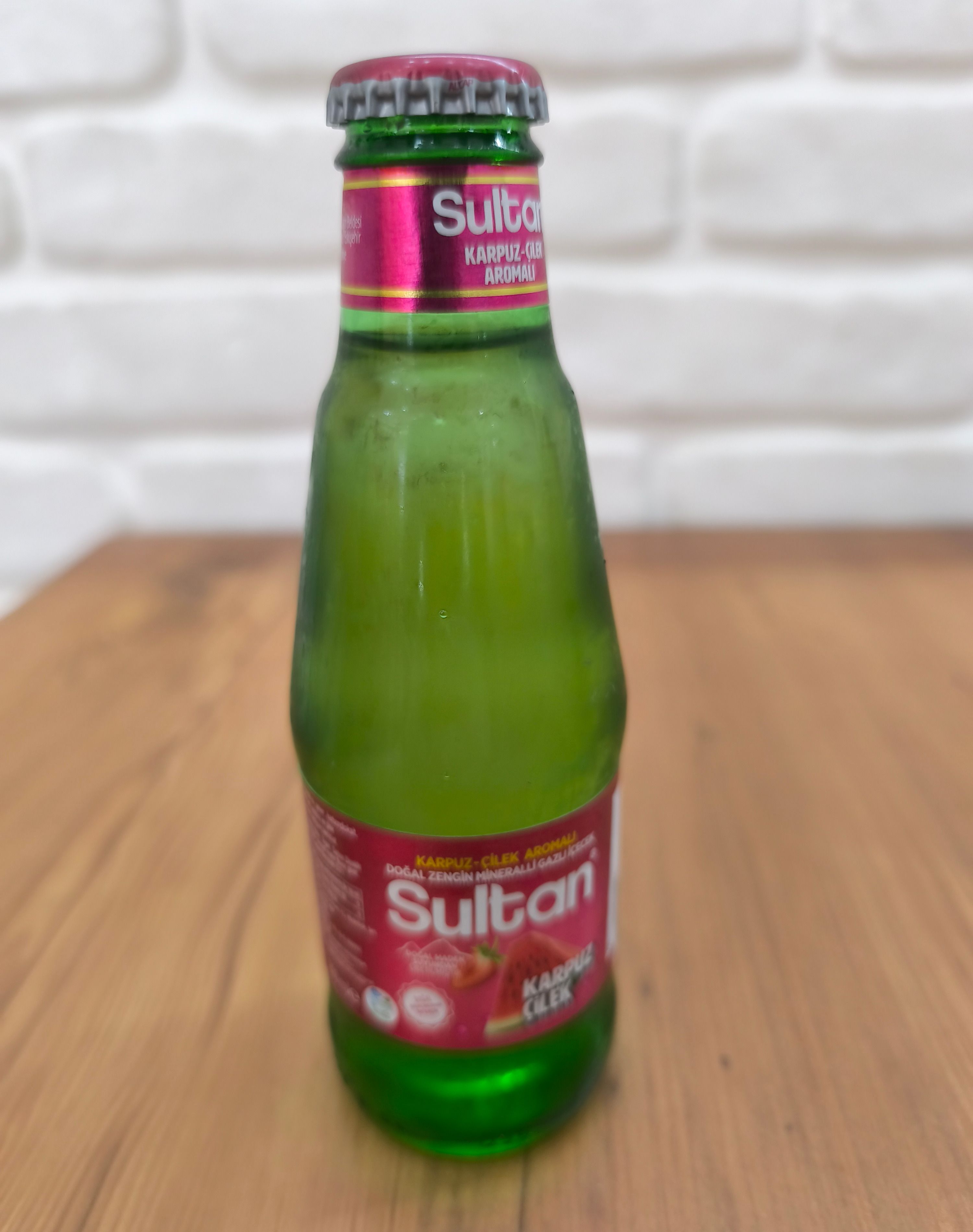 Sultan Meyveli Soda (20 cl.)