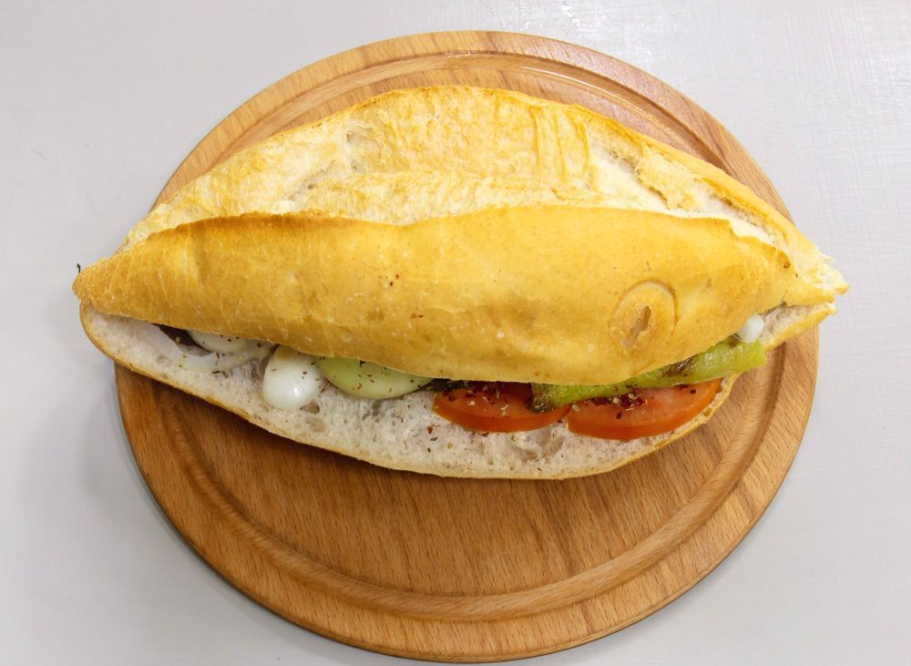 Atom Ekmek Arası Sardalya