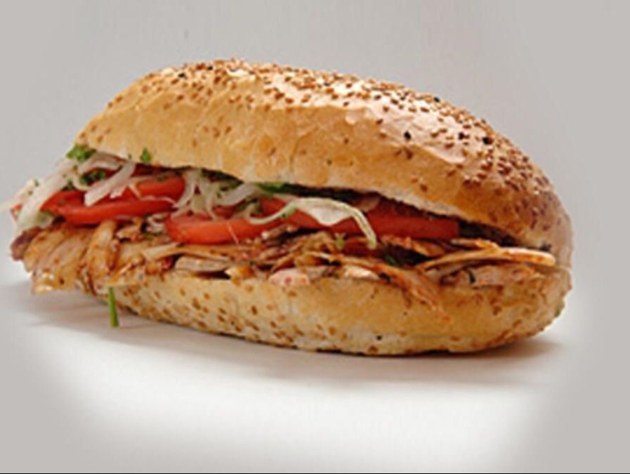 Ekmek Arası Tavuk Döner