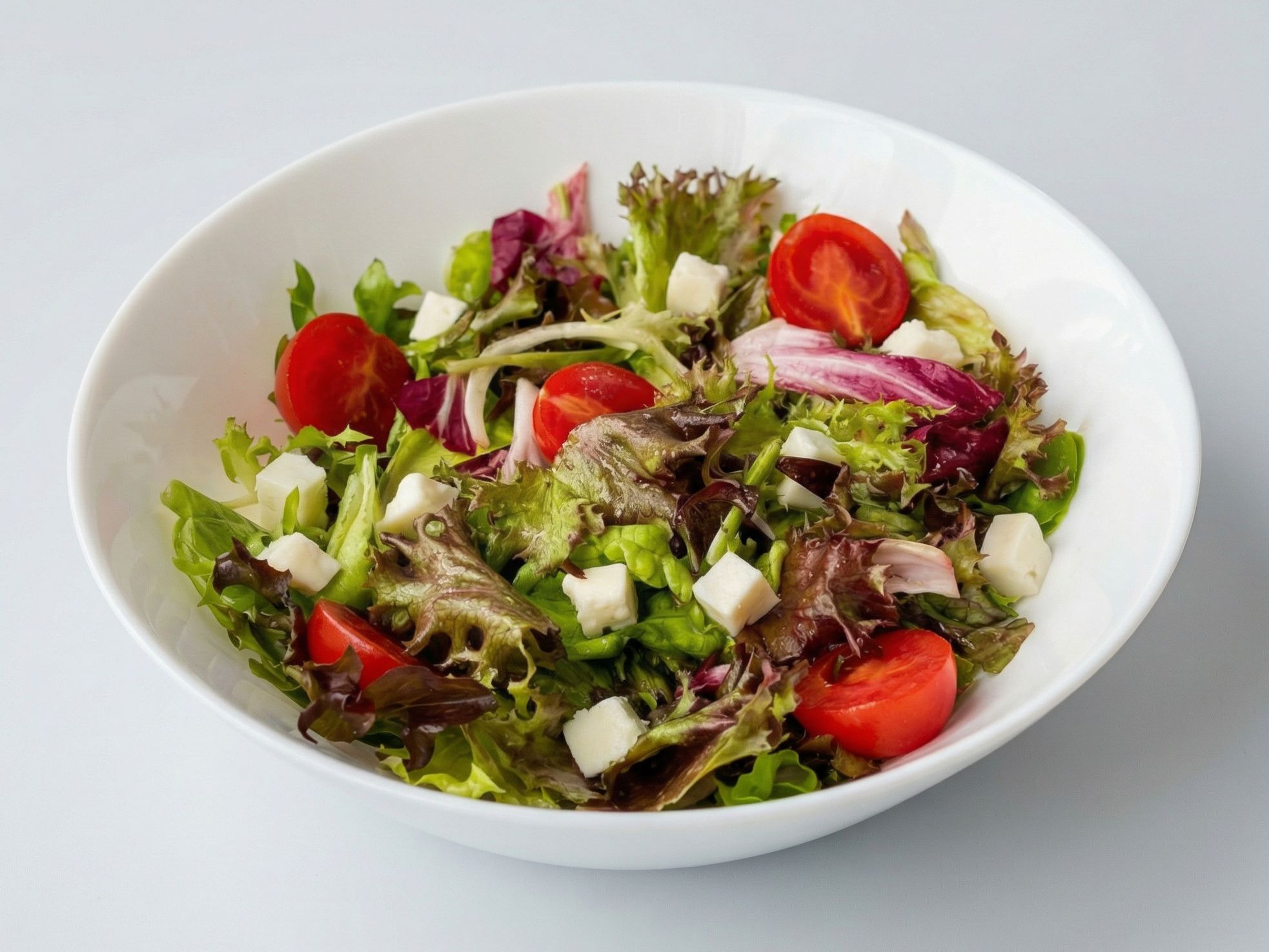 Peynirli Çoban Salatası