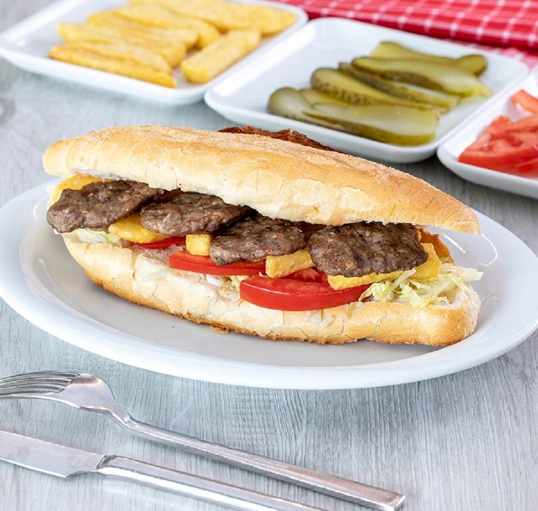Ekmek Arası Köfte