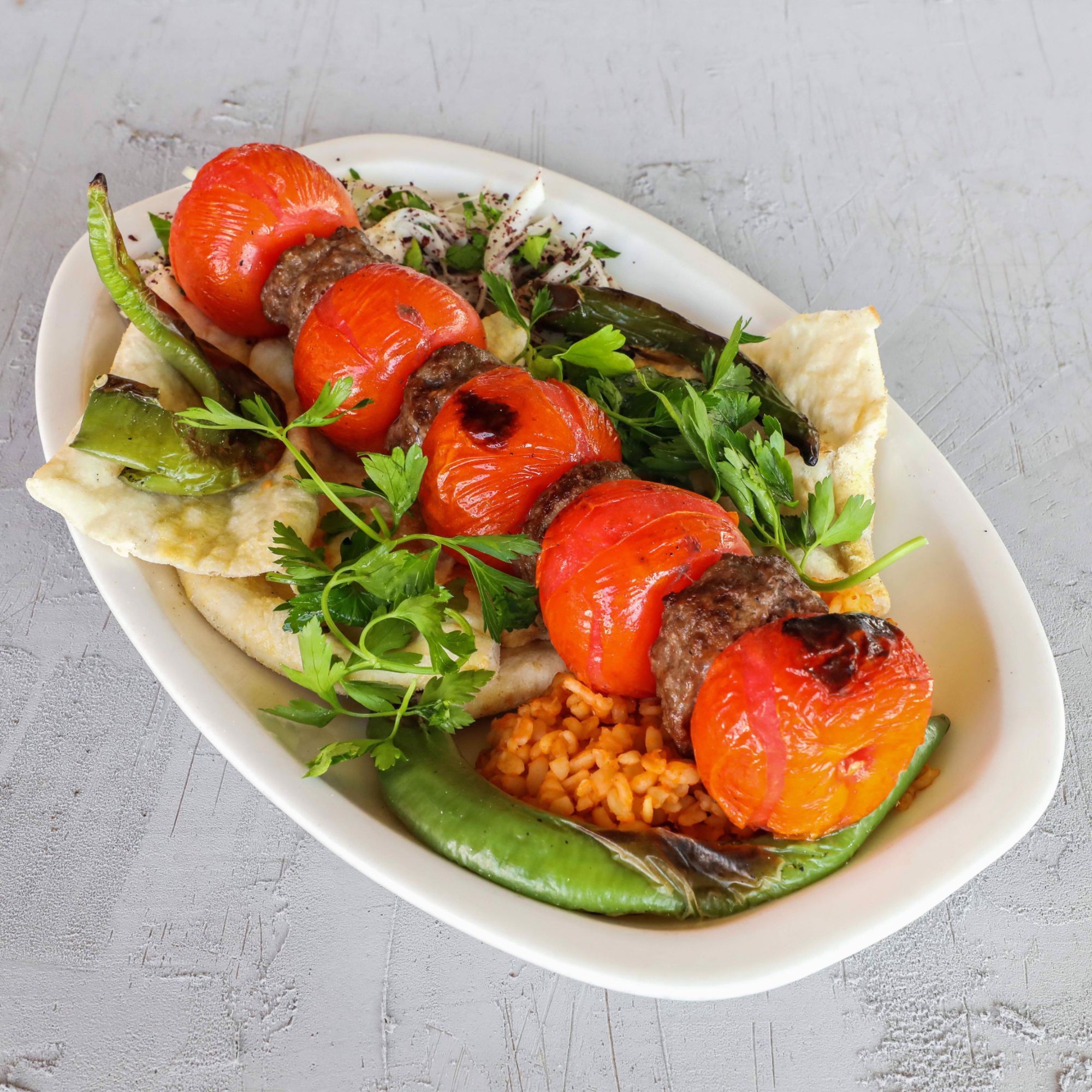 DOMATESLİ KEBAP