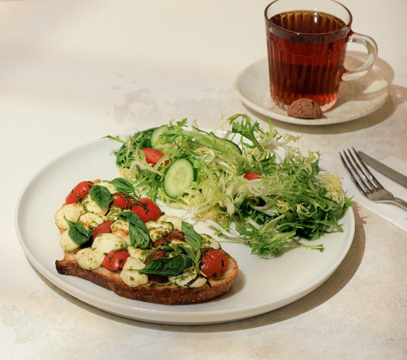 Mozzarellalı Tost